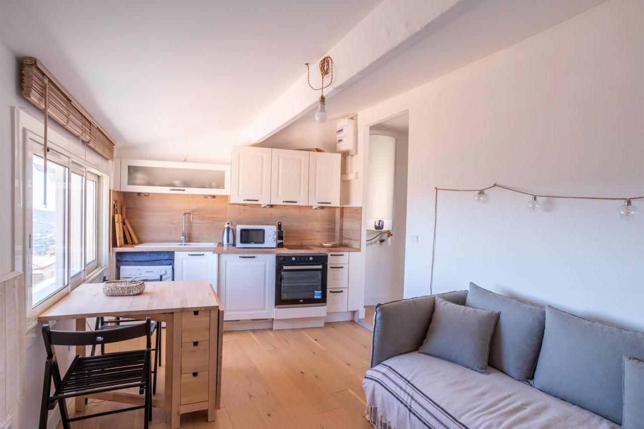 Bright 29M With Nice View In Bormes-Les-Mimosas Apartman Kültér fotó